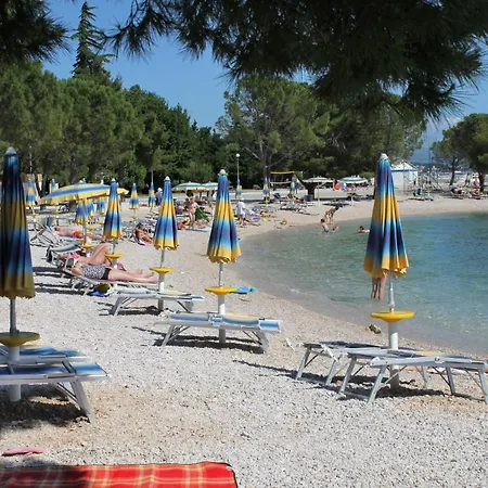 With Parking Space - 18410 Lejlighed