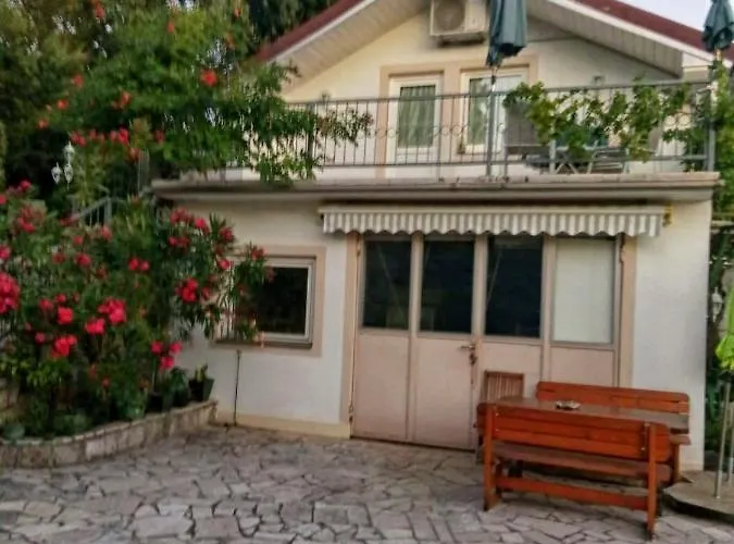 Apartment With Parking Space - 18410 Crikvenica